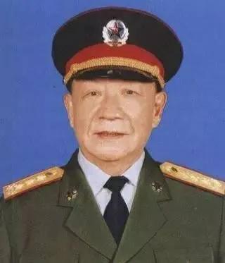 1985年百萬大裁軍保留下來的七大軍區的軍政主官分析 1985年百萬大裁軍保留下來的七大軍區的軍政主官分析