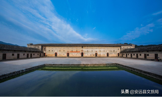 神獸歸籠,旅行終於能提上日程,走江西最長玻璃橋、賞東方羅馬,全部安排! 神獸歸籠,旅行終於能提上日程,走江西最長玻璃橋、賞東方羅馬,全部安排!