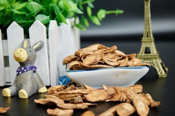 為什麼很多人選擇中藥養生？其實中藥也不宜吃多，三點建議請收下