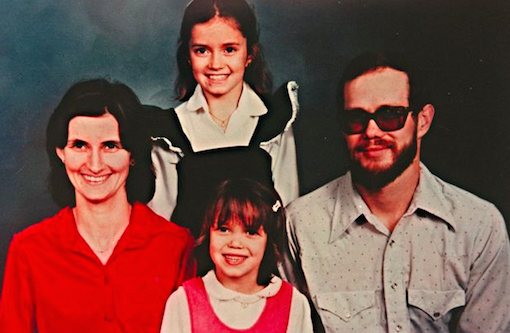 1989年美國三母女遭性侵沉屍,憑字條筆跡查出兇手,他卻死不承認 1989年美國三母女遭性侵沉屍,憑字條筆跡查出兇手,他卻死不承認