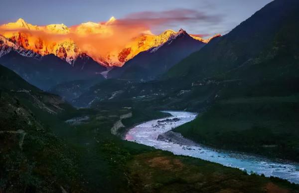 中國最美的10大峽谷，去過5個就是大神了，你去了幾個呢？