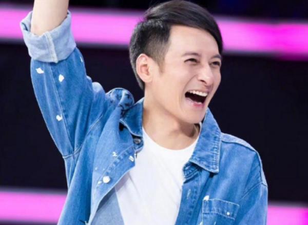 快本元老卻多年不紅，緋聞甚囂塵上不回應，李維嘉有多“神秘”？