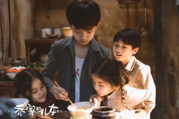 “橫刀奪愛”的二姨，為何能幸福？《喬家的兒女》原著講透了現實