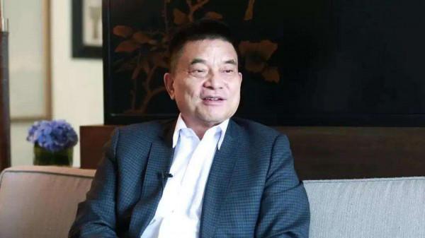 股價下降65%以後,劉永好表示不焦慮,依然看好行業和公司的未來 股價下降65%以後,劉永好表示不焦慮,依然看好行業和公司的未來