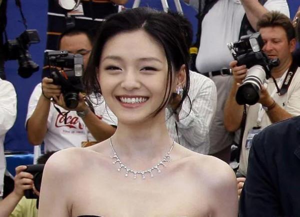 大S，一個超正的“颯”女