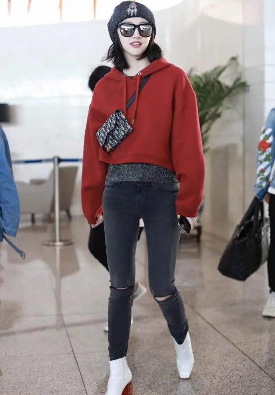 小個子不一定穿裙子好看,九分褲 靴子更好看,顯高還提氣質 小個子不一定穿裙子好看,九分褲 靴子更好看,顯高還提氣質