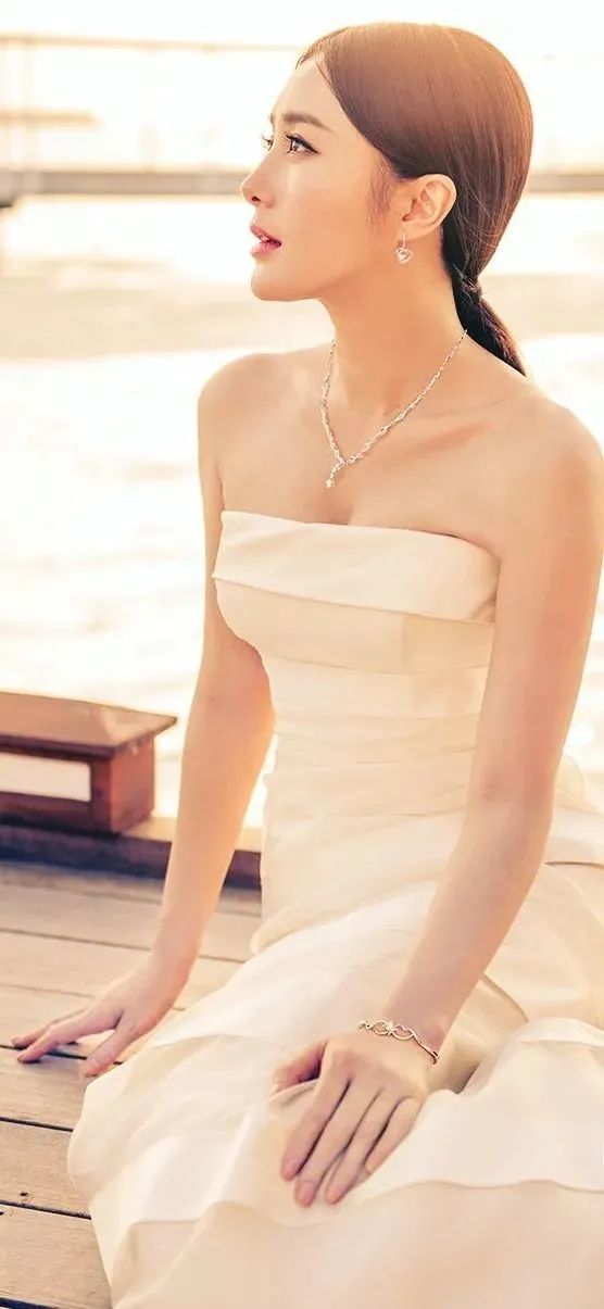 溫柔好嫁風秦嵐還單身 溫柔好嫁風秦嵐還單身