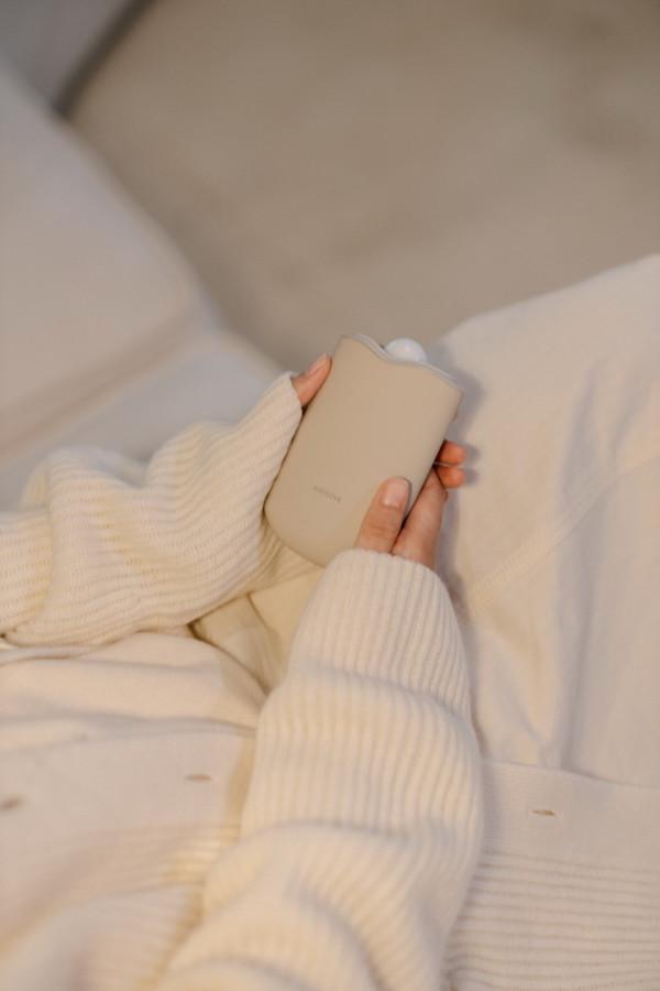 這個冬天你擁有暖手充電寶了嗎?還能拿來當小夜燈的那種 這個冬天你擁有暖手充電寶了嗎?還能拿來當小夜燈的那種