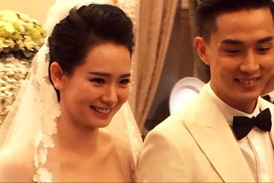 芒果中秋晚會:李承鉉戚薇甜蜜合唱《我要你》撒了滿屏狗糧 芒果中秋晚會:李承鉉戚薇甜蜜合唱《我要你》撒了滿屏狗糧