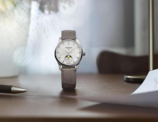 在傳統和創新之間,浪琴不做單選題 在傳統和創新之間,浪琴不做單選題