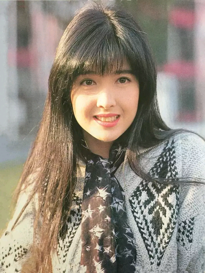 一組周慧敏的老照片曝光，一定有你沒見過的