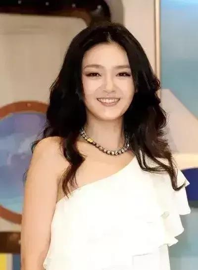 國色天香，沉魚落雁，閉月羞花