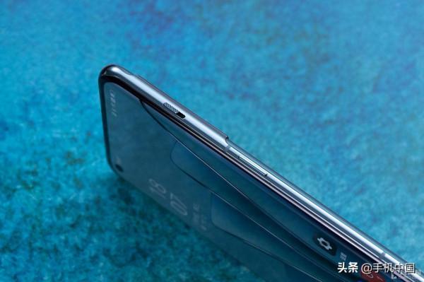 一加10 Pro手機圖賞：效能旗艦 10至名歸