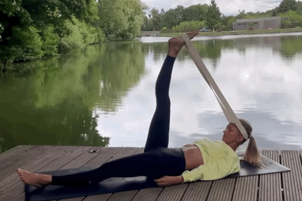 10個全身拉伸的瑜伽動作,酸爽到飛起 10個全身拉伸的瑜伽動作,酸爽到飛起