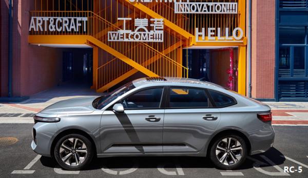 預算10萬的家用車如何選？叫好又叫座的兩款優選國貨，瞭解一下？