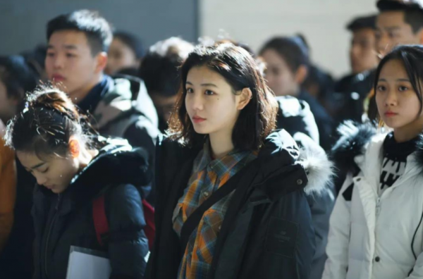 趙今麥被稱“星圈學霸”,看完她的課堂筆記,網友:難怪考524分 趙今麥被稱“星圈學霸”,看完她的課堂筆記,網友:難怪考524分