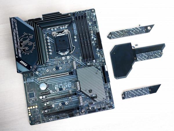 1.2m小桌子能放點啥?分享桌上好物,和一臺輕度RGB主機 1.2m小桌子能放點啥?分享桌上好物,和一臺輕度RGB主機