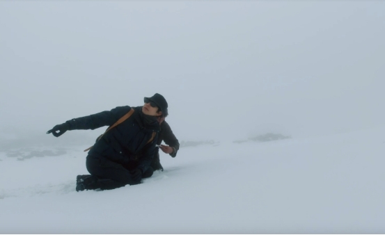 是第一次也是最後一次見到雪，鍾漢良新綜翻越夾金山，致敬先輩
