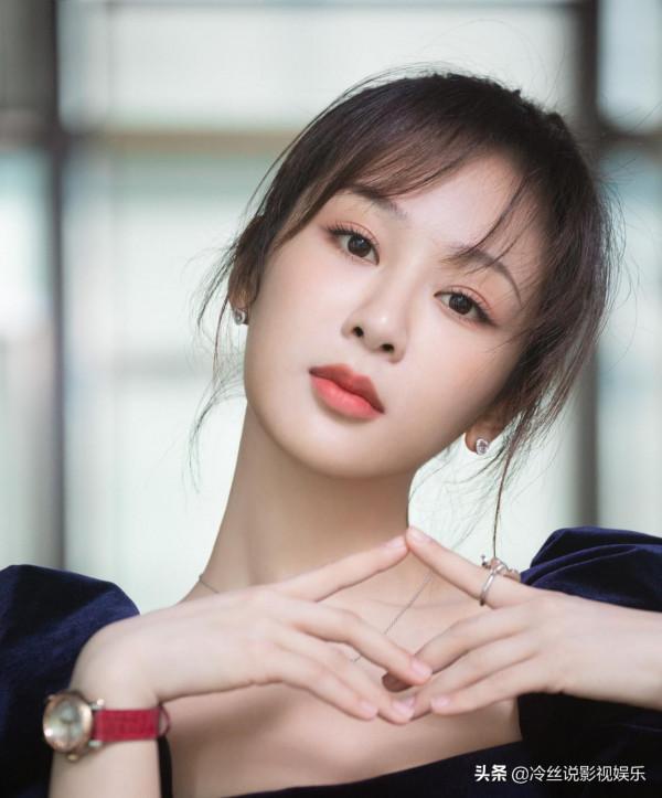 央視點讚的8位明星，有靳東、胡歌、楊紫和趙麗穎，還有誰？