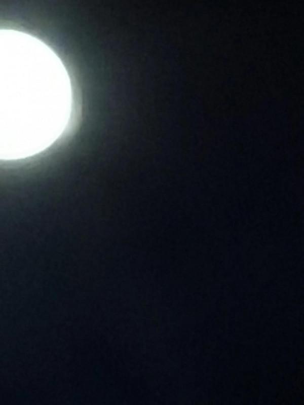 華為mate30Pro拍攝16的月圓夜