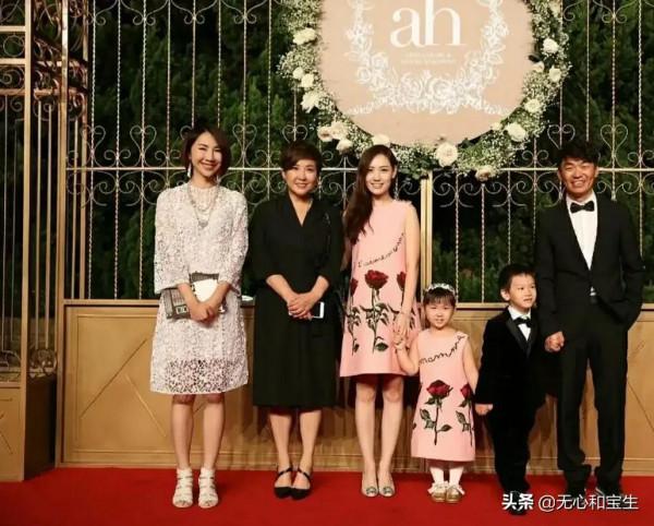 參加angelababy楊穎和黃曉明婚禮，五對戀人或夫妻已經走散四對