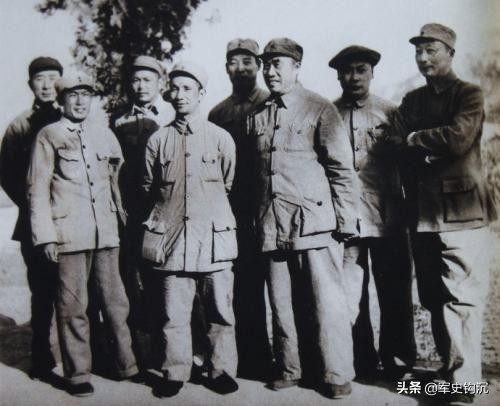 朱毛首次聯手,用兵如神拿下永新城,毛主席:這比一國還重要的 朱毛首次聯手,用兵如神拿下永新城,毛主席:這比一國還重要的