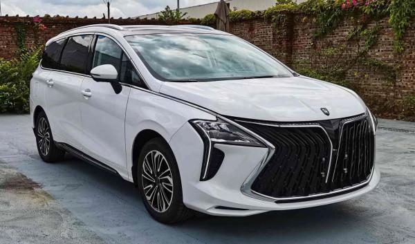 東風風行M4申報圖曝光 外星人前臉 軸距近3米