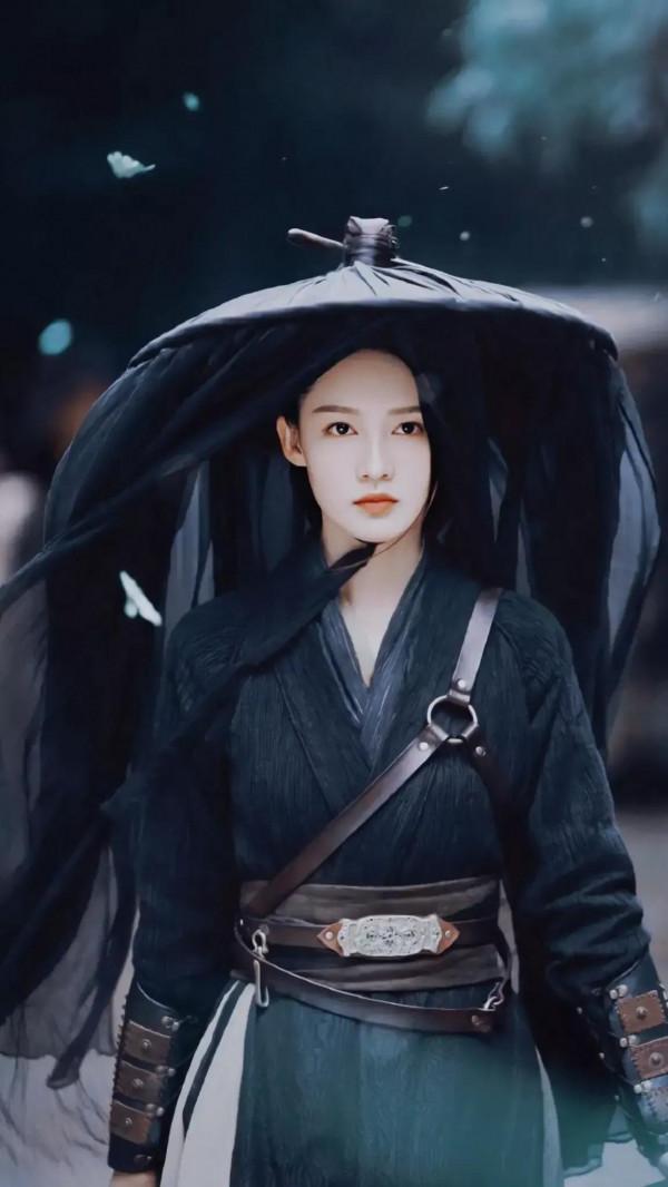 李沁，好貴典雅，是得不到的女人