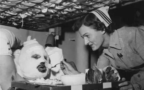 9年間300名男性被害，百年前匈牙利女性組團殺夫，為何沒判死刑？