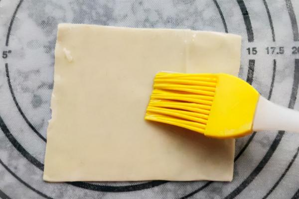 趣味早餐食譜：秋葵炒雞蛋搭配蔥油餅