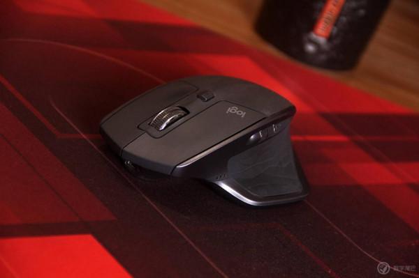 最新桌面折騰總結(附30餘款桌面質感好物和電腦配置清單) 最新桌面折騰總結(附30餘款桌面質感好物和電腦配置清單)