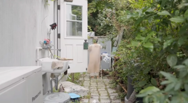 她從全職太太變成女總裁後,怒甩渣男,買7套房換著住:太爽了 她從全職太太變成女總裁後,怒甩渣男,買7套房換著住:太爽了