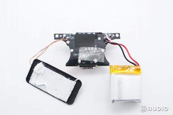 支援無線充電,綜合續航32小時,TOZO NC7真無線降噪耳機拆解 支援無線充電,綜合續航32小時,TOZO NC7真無線降噪耳機拆解