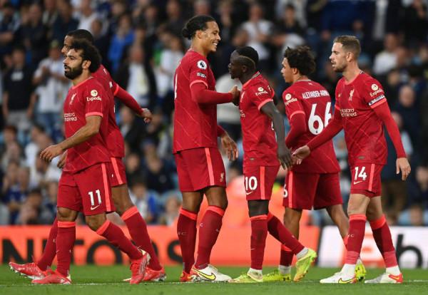 3-0,馬內九連殺創造新紀錄,薩拉赫爆射,利物浦登頂英超積分榜 3-0,馬內九連殺創造新紀錄,薩拉赫爆射,利物浦登頂英超積分榜