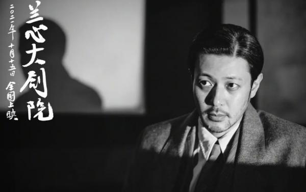 55歲鞏俐紅毯造型太絕,站C位霸氣似女王,網友:一如既往地大氣 55歲鞏俐紅毯造型太絕,站C位霸氣似女王,網友:一如既往地大氣