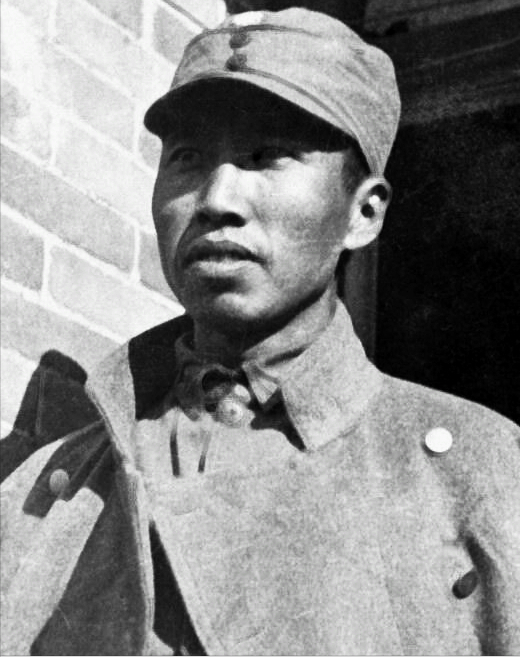 1942年左權壯烈犧牲,遺體慘遭日軍羞辱,彭德懷組織暗殺隊復仇 1942年左權壯烈犧牲,遺體慘遭日軍羞辱,彭德懷組織暗殺隊復仇