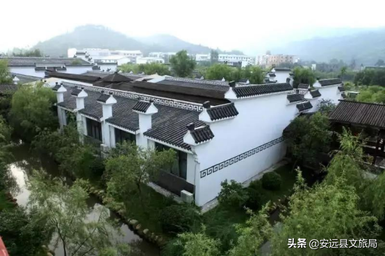 神獸歸籠,旅行終於能提上日程,走江西最長玻璃橋、賞東方羅馬,全部安排! 神獸歸籠,旅行終於能提上日程,走江西最長玻璃橋、賞東方羅馬,全部安排!