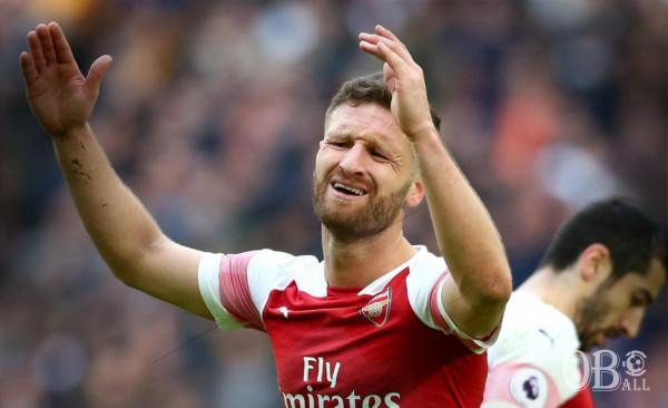 阿森納攤手哥穆斯塔菲,滿懷期待到無奈退場,努力對抗命運 阿森納攤手哥穆斯塔菲,滿懷期待到無奈退場,努力對抗命運