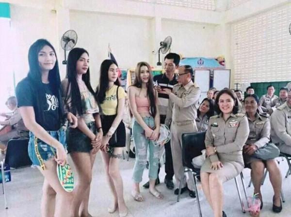 穿裙子抽籤的泰國徵兵，為什麼如此奇葩？