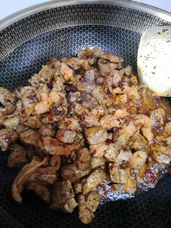 好吃到咬舌頭的竹筍燒牛腩 好吃到咬舌頭的竹筍燒牛腩