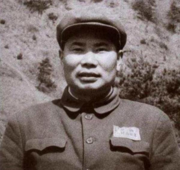 解放軍十大名將中，五大虎將誰最強？再來看這五位驍將