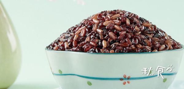 建議：人到中年要注意飲食，這幾種食物可常吃，營養好吃，又平價