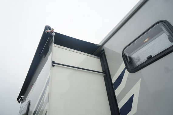 瑞弗最貴的房車,貼心體現在各個方面,瑞弗S820進口雙拓展房車 瑞弗最貴的房車,貼心體現在各個方面,瑞弗S820進口雙拓展房車