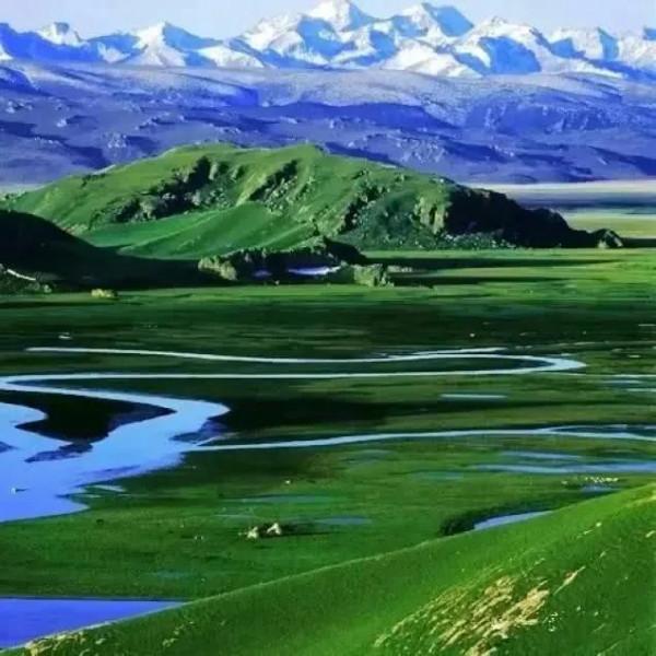新疆那拉提草原風光 新疆那拉提草原風光