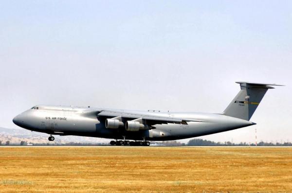 C-5“銀河”運輸機圖集（270圖）