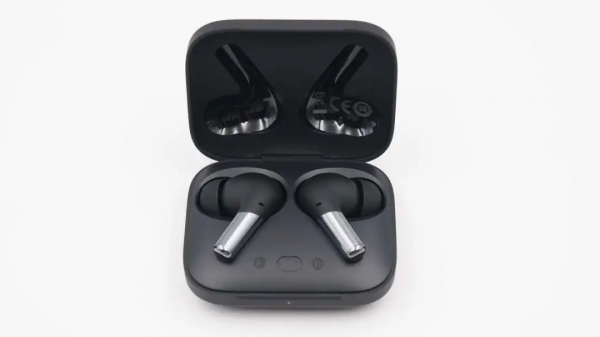 彙總完2021年16家手機廠商31款TWS耳機，我們得出8組重要資料