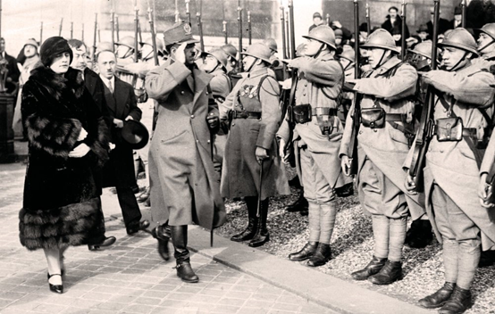 故國不堪月明中:阿富汗“光緒”和他的“珍妃” 故國不堪月明中:阿富汗“光緒”和他的“珍妃”