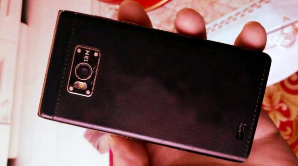 內外設定精緻雙螢幕，二手金立w900體驗，國產翻蓋手機中的貴族