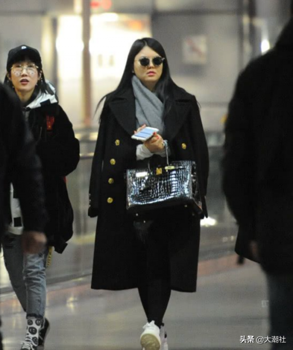 盤點李湘曬的各款愛馬仕Hermes手袋，女兒也有，果然是人間富貴花