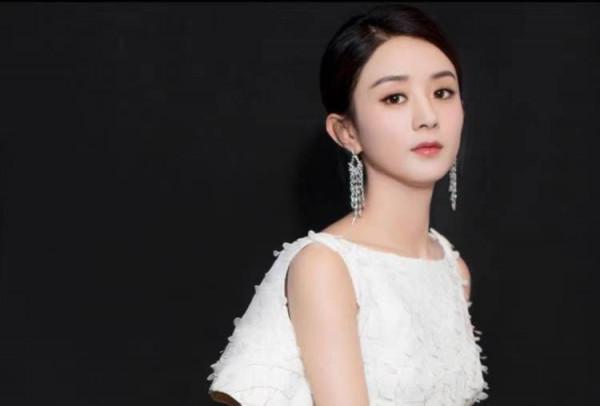 趙麗穎：學歷不高，人氣與演技都很高的女星，她的成名之路太勵志
